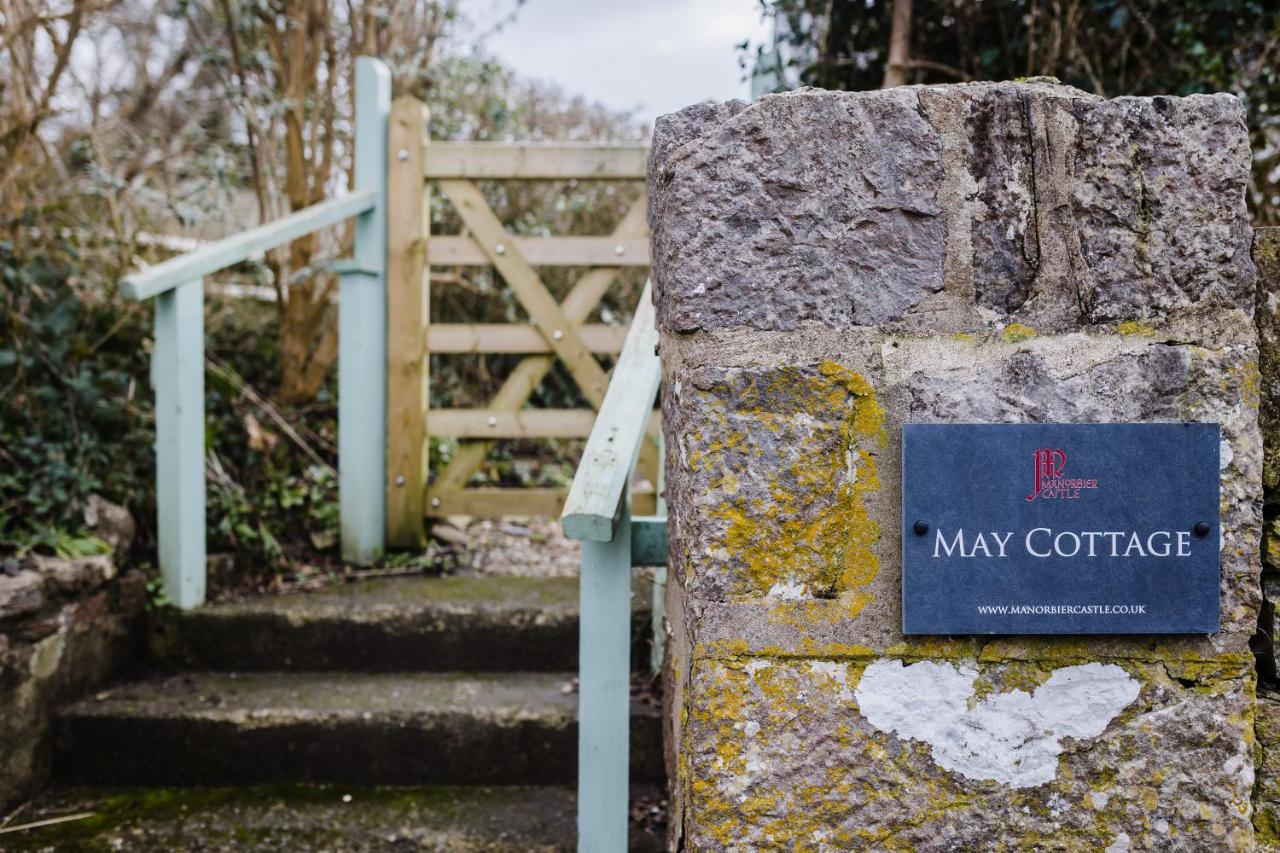 May Tree Cottage Manorbier 5 Mins From The Beach Sleeps 4 Kültér fotó